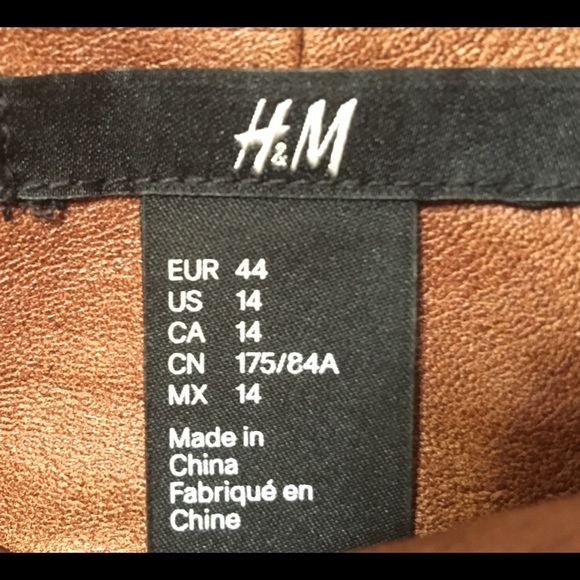 🌈 Sexy pleather mini skirt - Picture 4 of 8